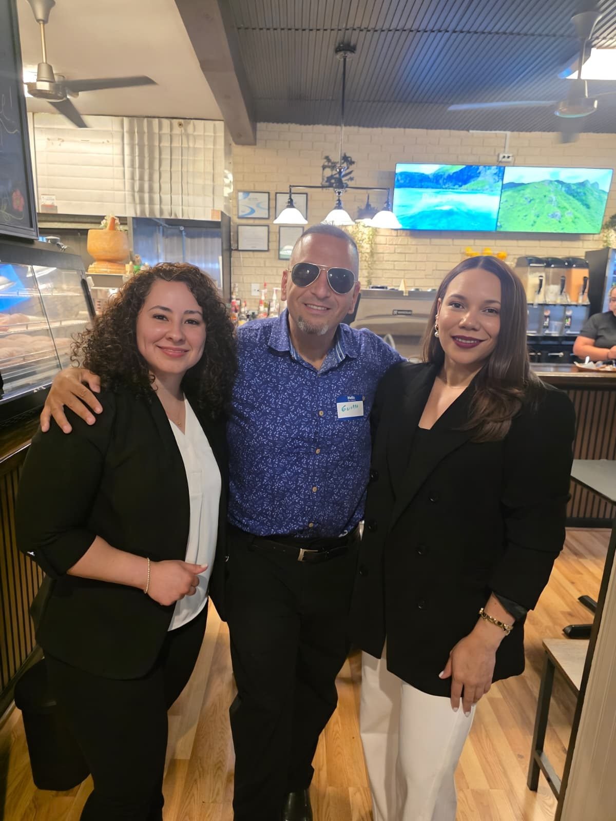 Letrero de Ay Bendito Café, sede del primer evento de Business Spotlight