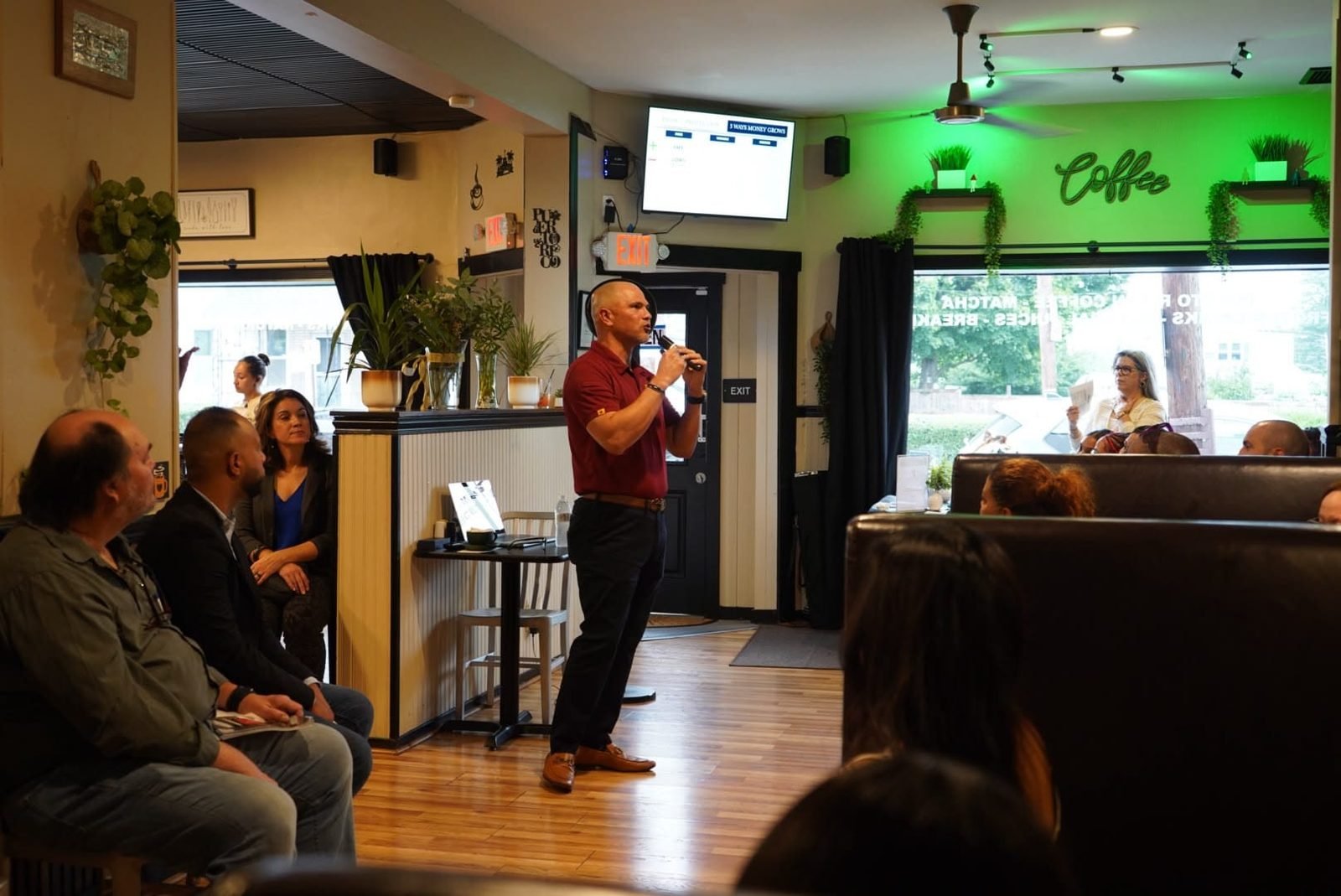 Emprendedoras compartiendo un momento en Business Spotlight
